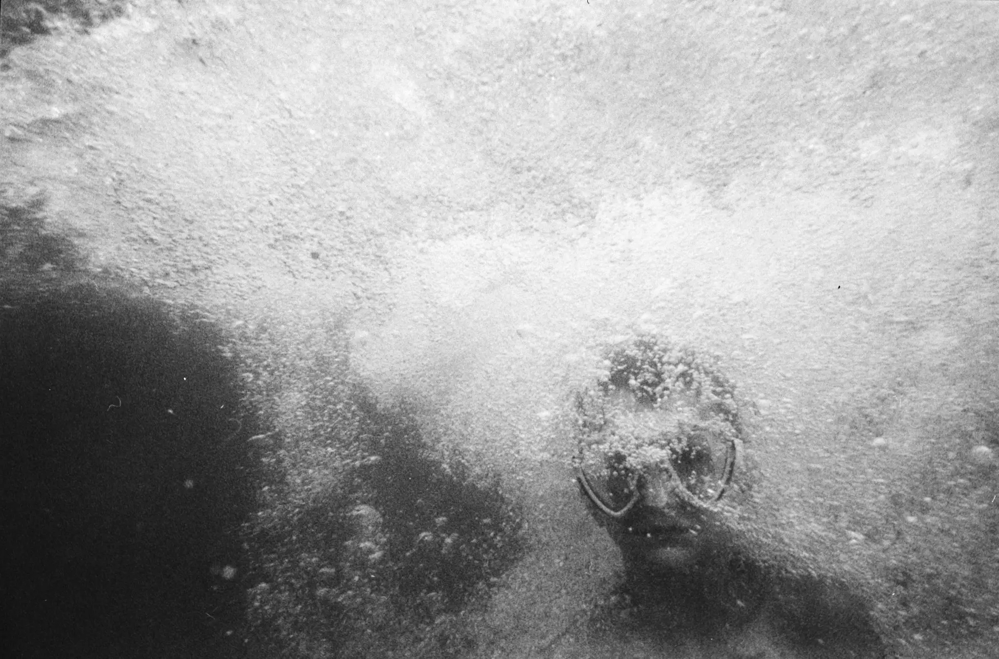 Olympus XA2 open and closed