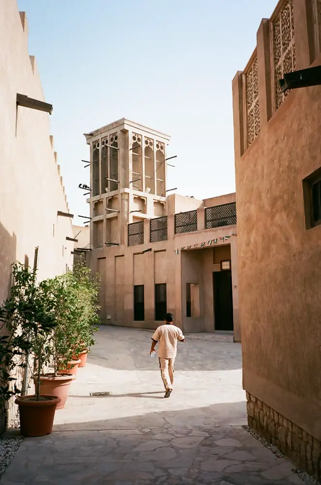 One of the less intrusive 'finger in frame' shots