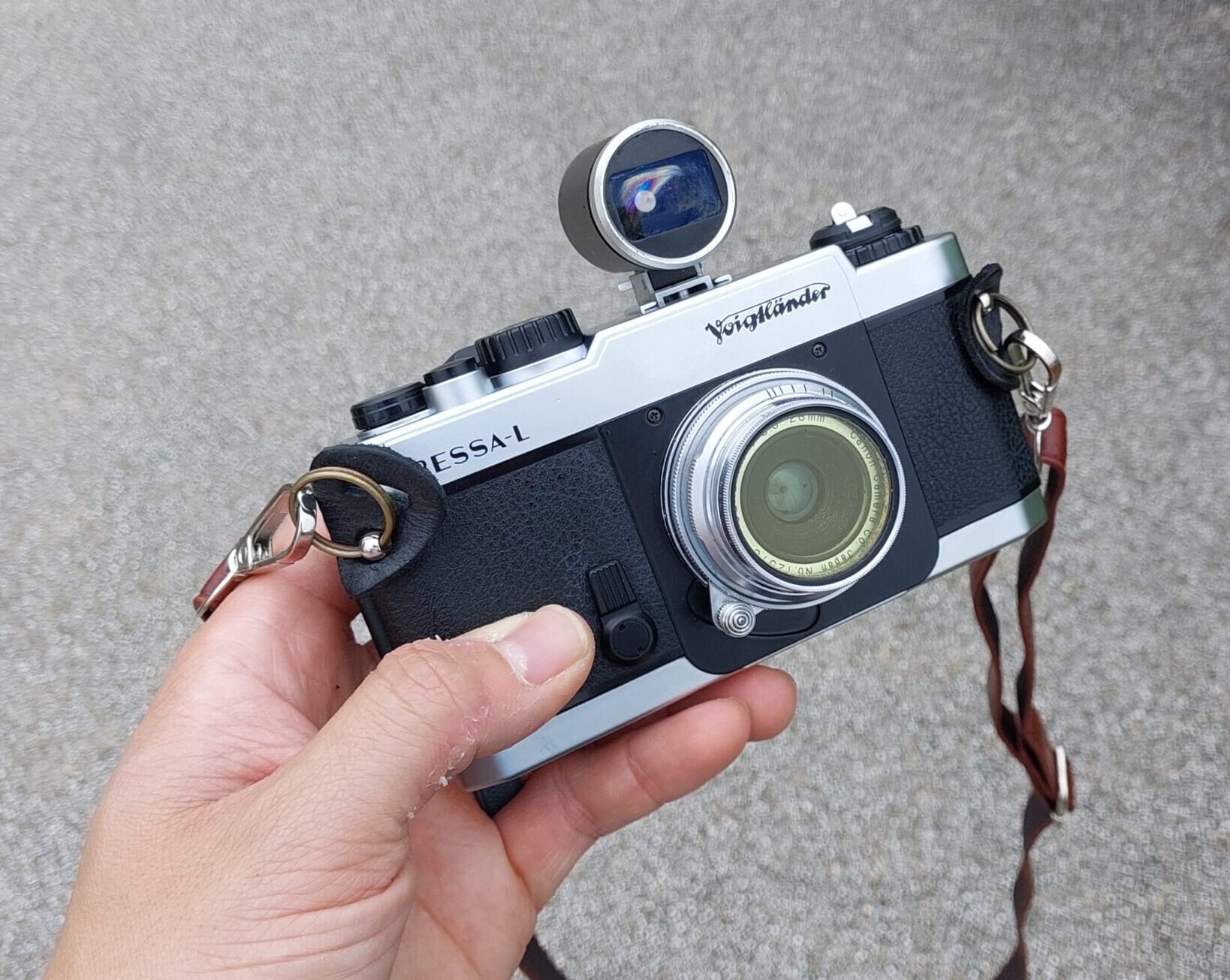 5 Frames with a Voigtlander Bessa L - Broken in Just the