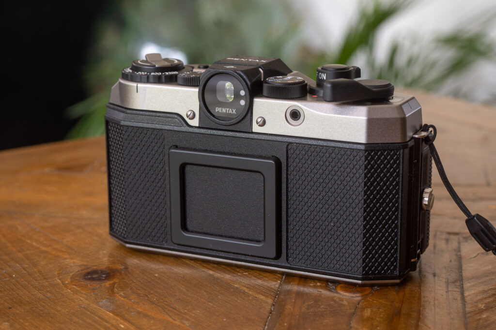 Pentax 17 back