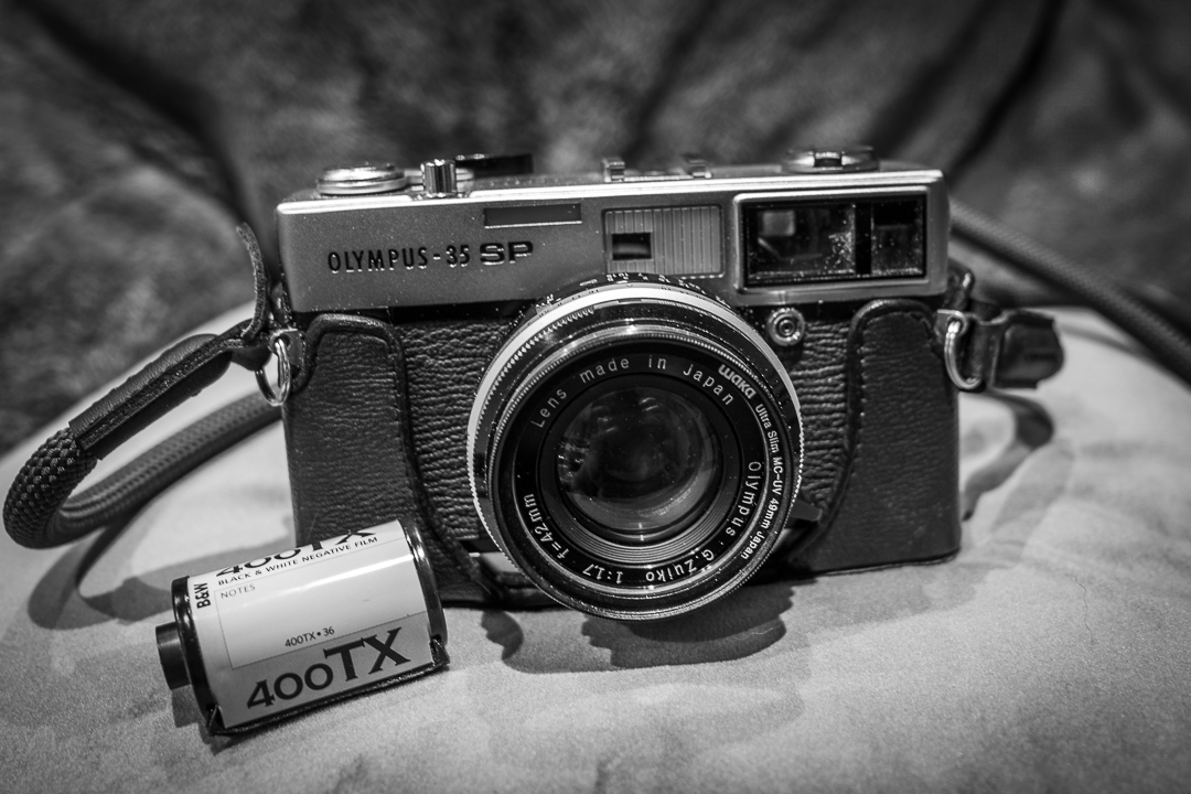 5 Frames with an Olympus 35 SP - 35mmc