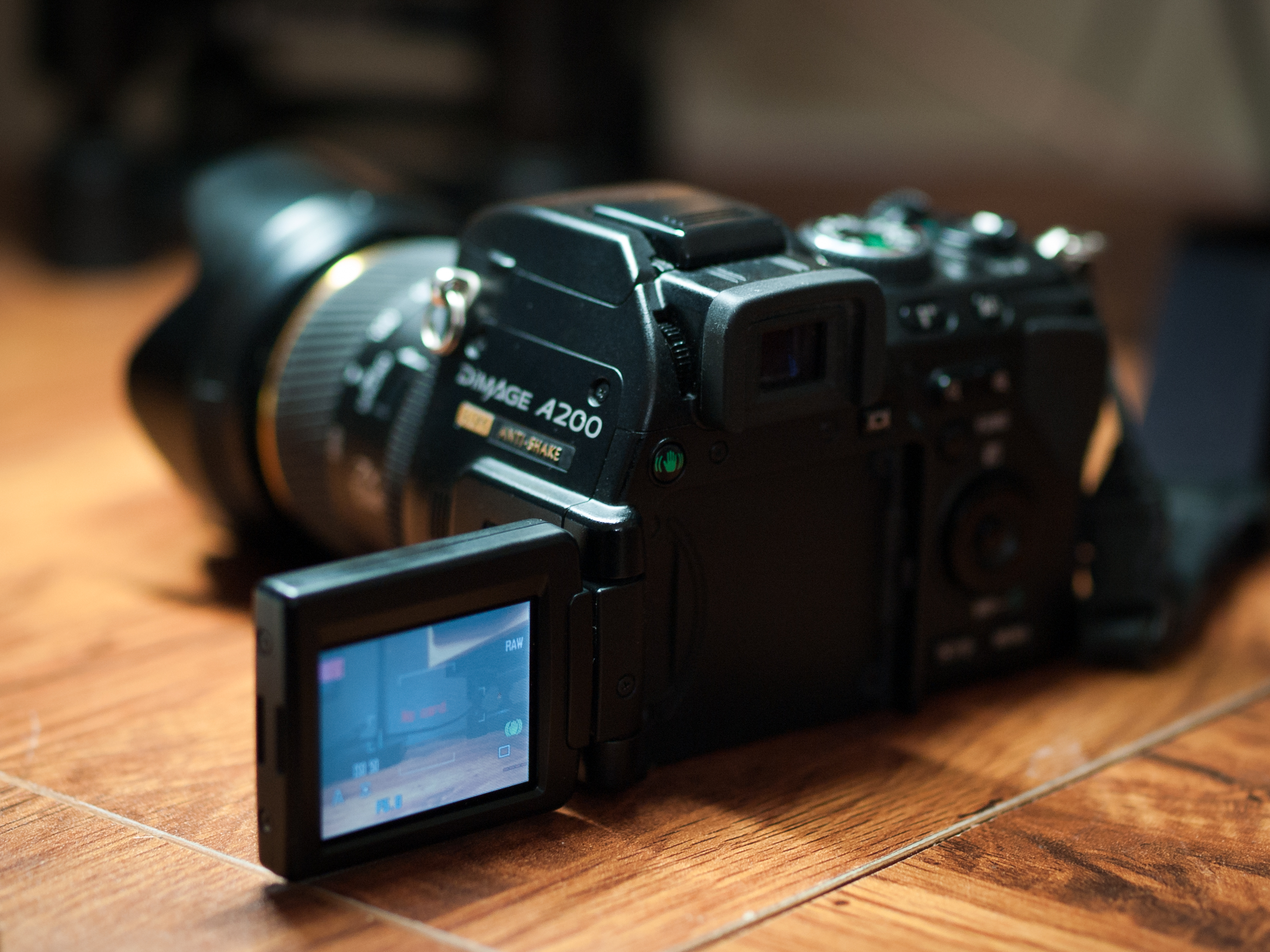 【動作確認済み】KONICA MINOLTA DIMAGE A200 Konica Minolta DiMAGE A200 8.0MP Digital Camera - Black for