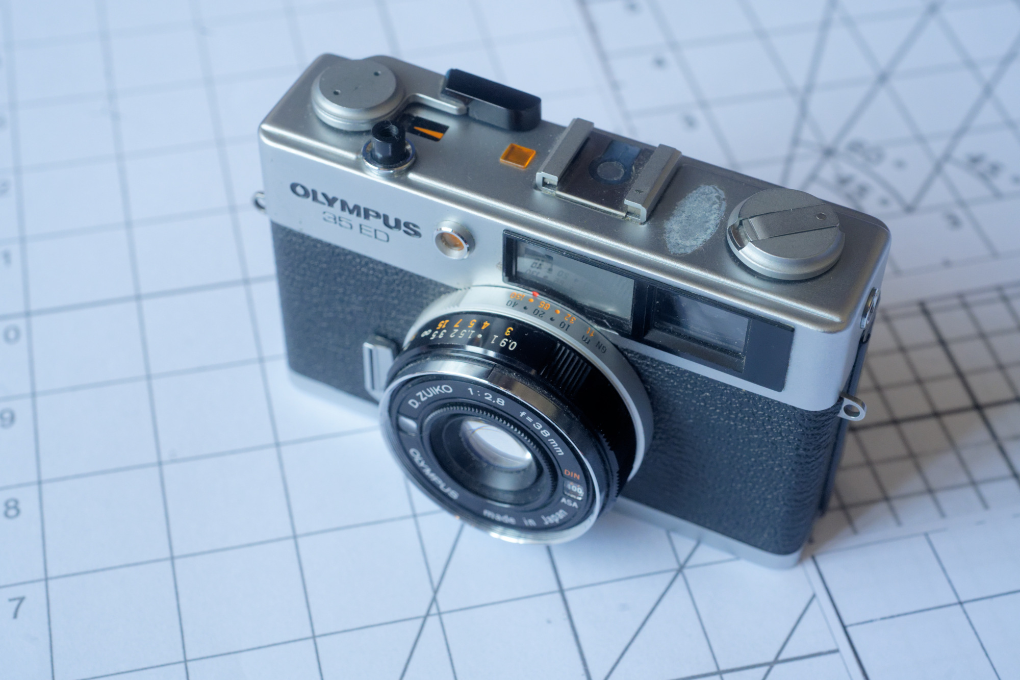 Olympus Trip 35 and 35ED - Budget Compacts - a Review