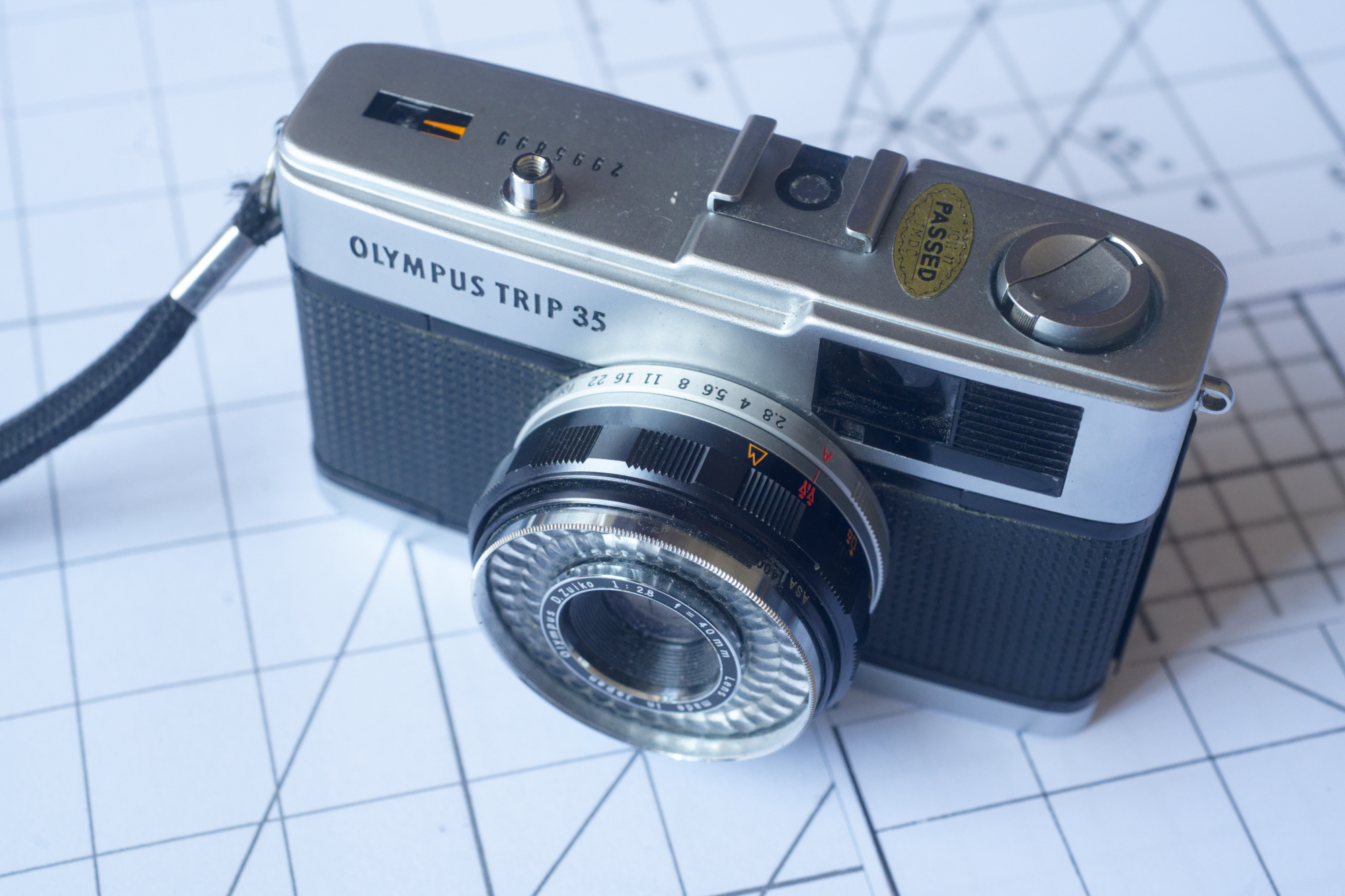 【C-17】動作品　OLYMPUS TRIP35 Olympus Trip 35 Tutorial Video - YouTube