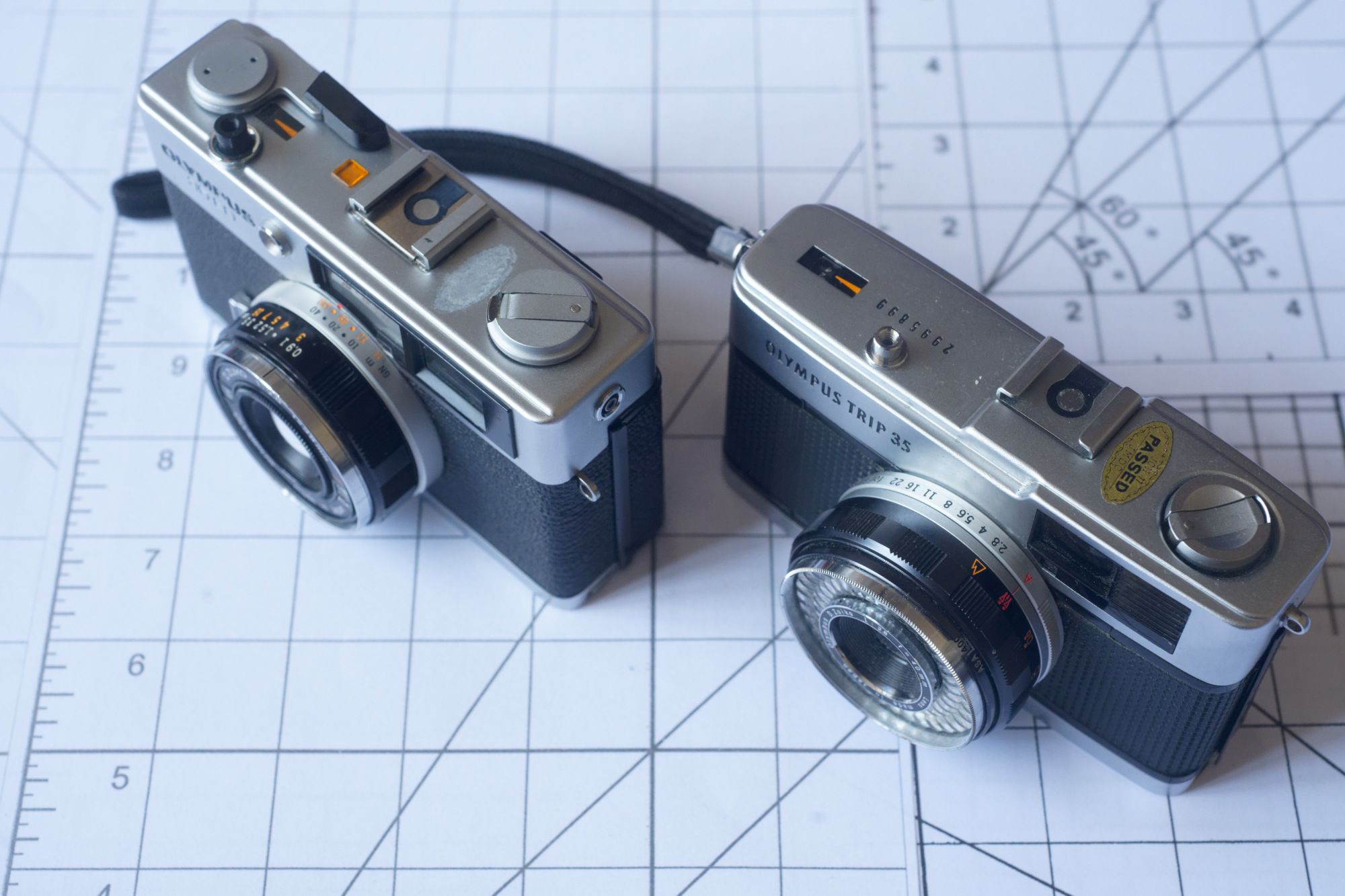 【C-17】動作品　OLYMPUS TRIP35 RJ406705_PL7c.jpg