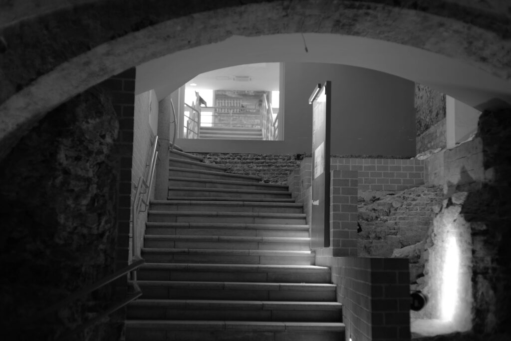 Coudenberg Palace Zeiss Sonnar